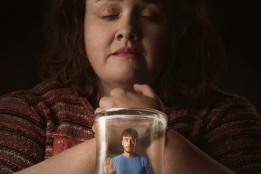 Collapsing Walls & Blurry Lines : ‘Baby Reindeer’ Highlights Unseen Wounds Of Trauma