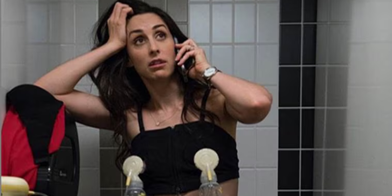 Surviving the Postpartum Rollercoaster: A Guide for New Moms